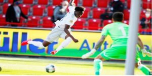 Tỷ lệ cược thể thao cạnh tranh, cập nhật theo từng phút.